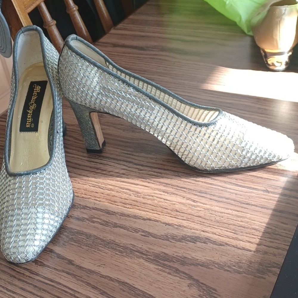 Moda Spana Silver Open Mesh Heels Womens Size 6.5 Evening Formal Shoes